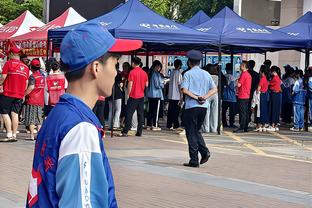 樊振东：发挥的还是比较正常，前3板无谓失误太多了